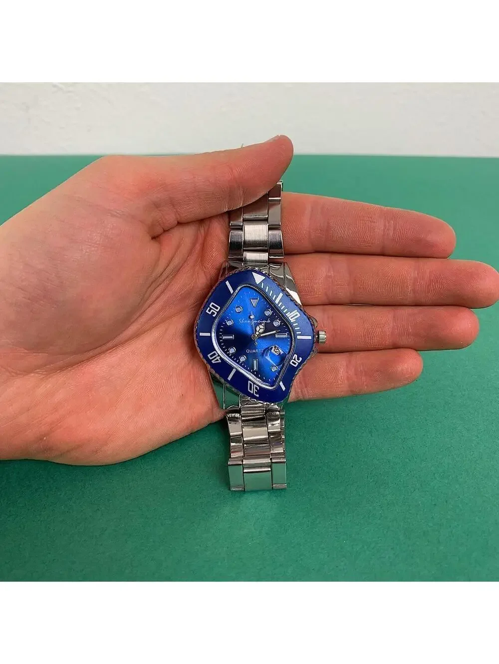 N/A #watch #y2k